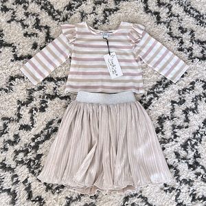 Pippa & Julie girls top and skirt set. Size 5. Brand new, with tags!